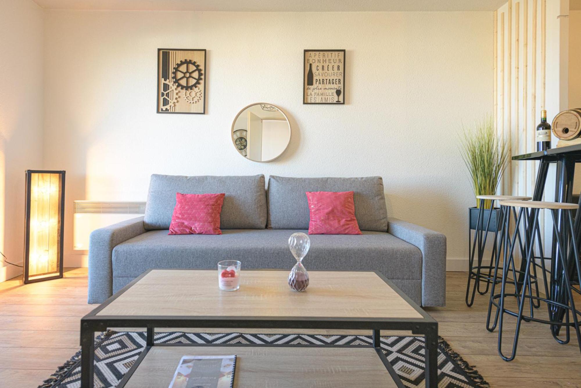 Magnifique Appartement T2 Renove Aux Vendanges ガイヤック 部屋 写真